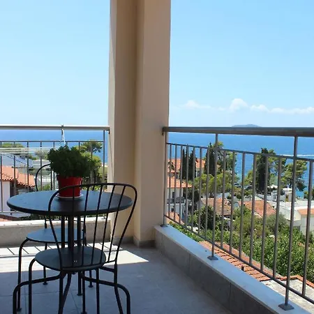 Nikos Hotel de apartamente