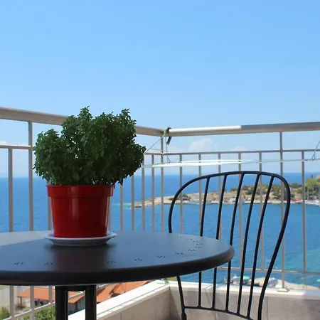 Hotel de apartamente Nikos *