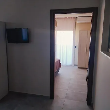 Hotel de apartamente Nikos *