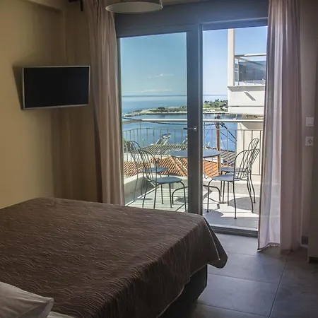 Hotel de apartamente Nikos Neos Marmaras