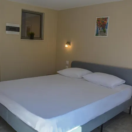 Hotel de apartamente Nikos *