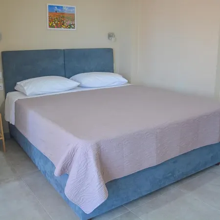 Nikos Hotel de apartamente